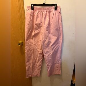(16) Alfred dunner dress pants